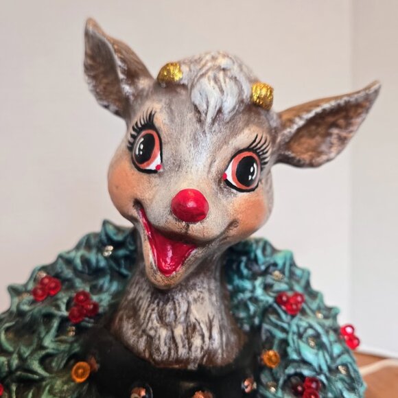 Rare Vintage Ceramic Light-Up Reindeer Figure w Wreath Christmas Decor 12” Works - Picture 3 of 6